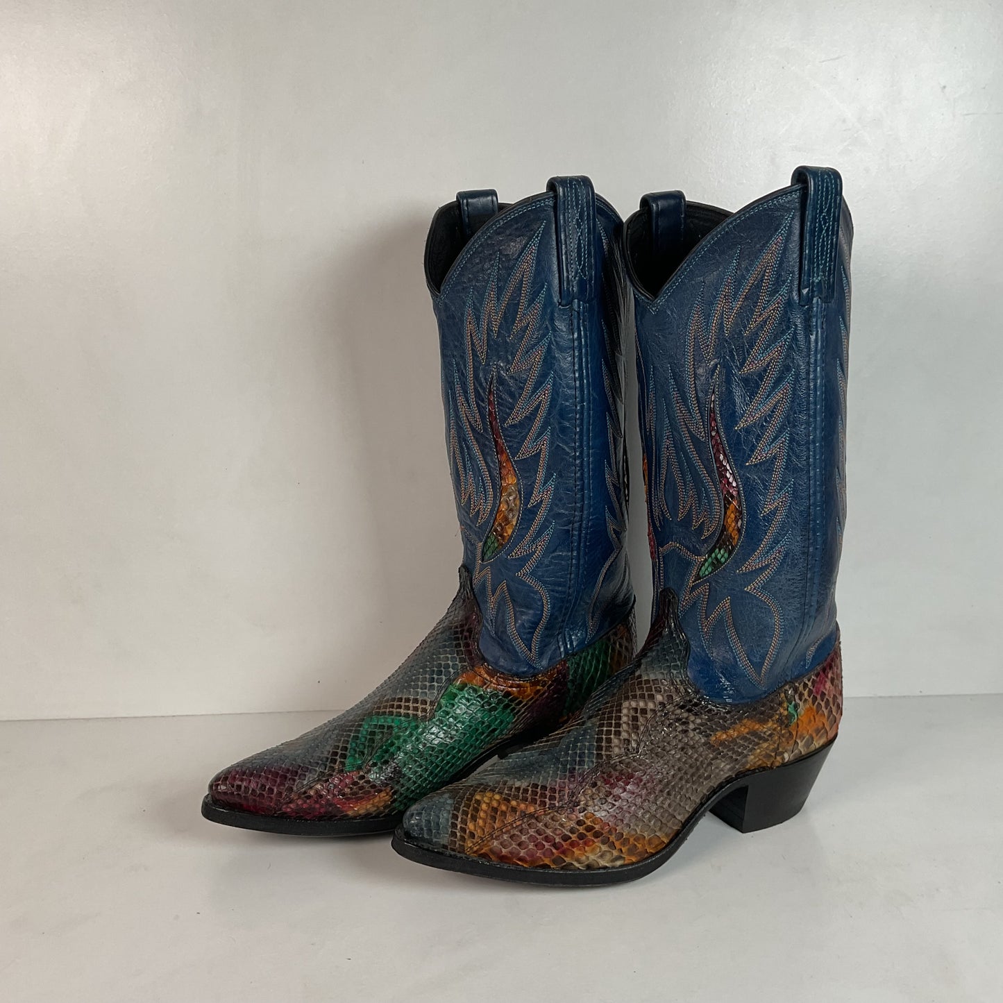 Vintage Dan Post Rainbow Python Cowgirl Boots 8 M Front Cut Tooled Inlay