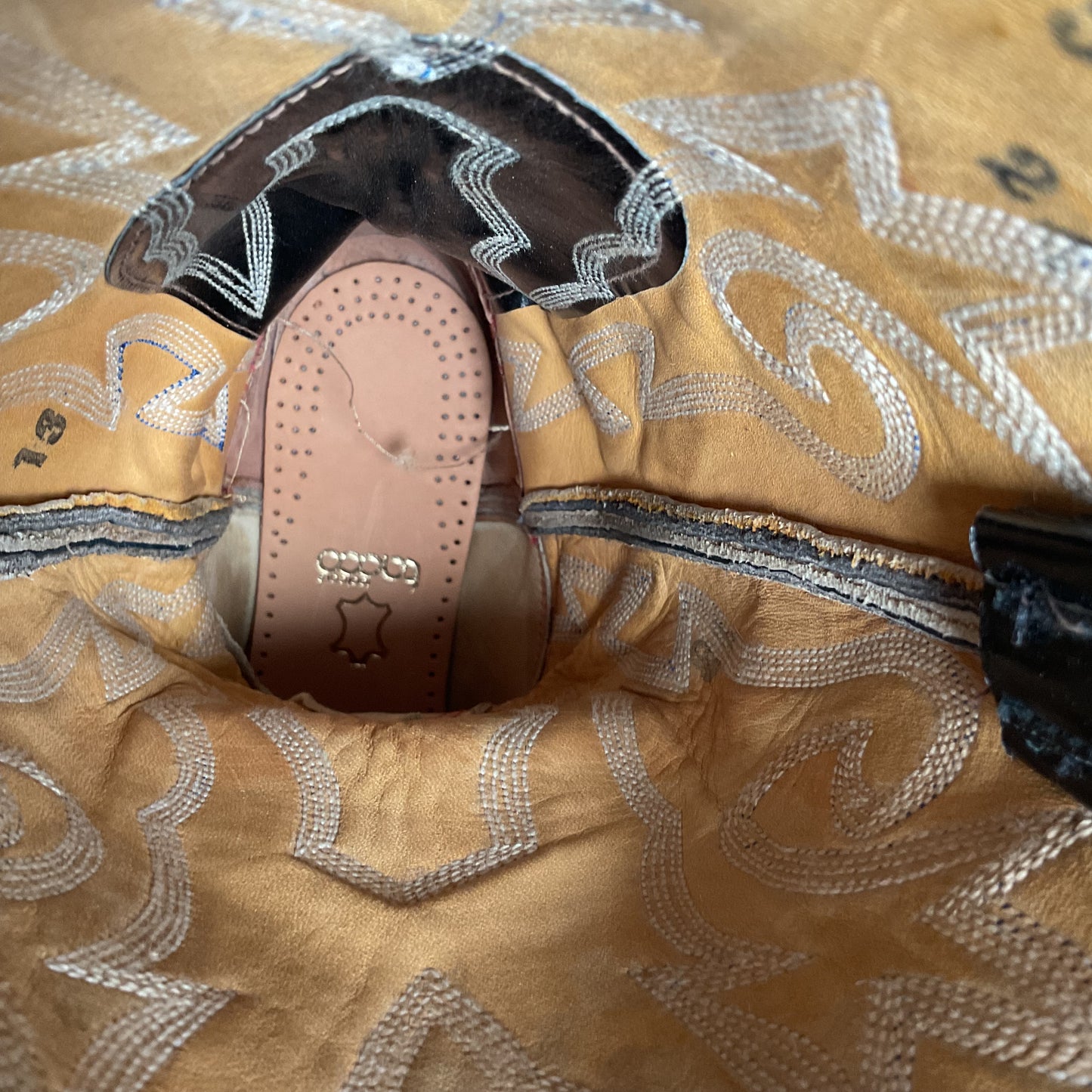 1960s Tony Lama Exotic Elephant Cowgirl Boots Men’s 7 B | Women’s 8 USA Made Gold Label