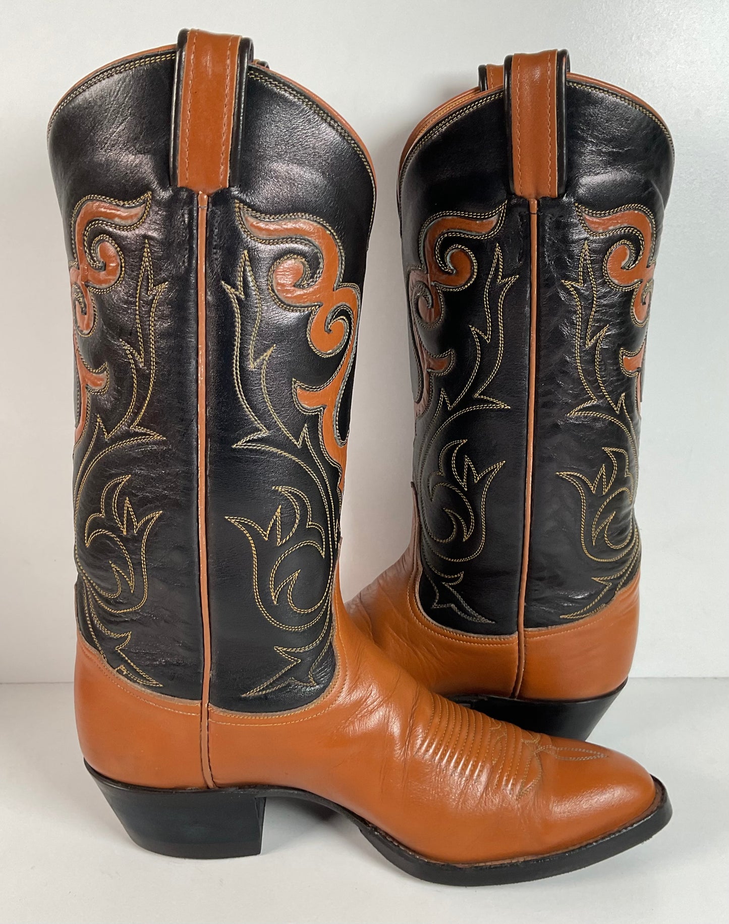 Vintage 60s Tony Lama Longhorn Cowboy Boots Men’s 8.5 | Women’s 10 Gold Label