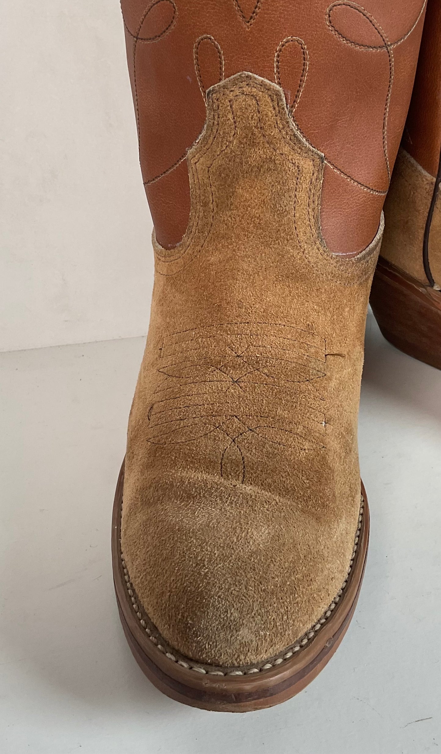 Vintage Dingo Acme Men’s Suede Rough Out Buckaroo Cowboy Boots 8 B USA Made
