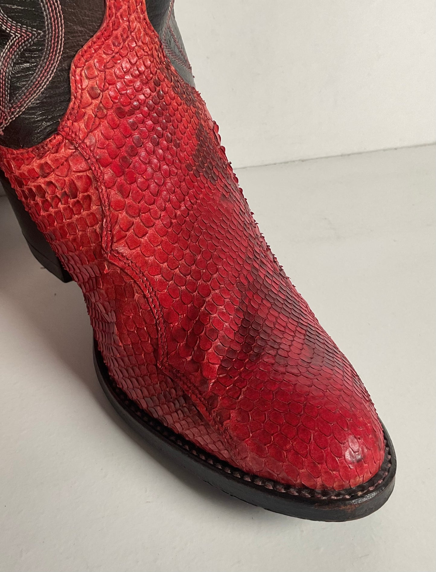 Vintage Dan Post Red Python Snakeskin Cowgirl Boots 7 M USA Made