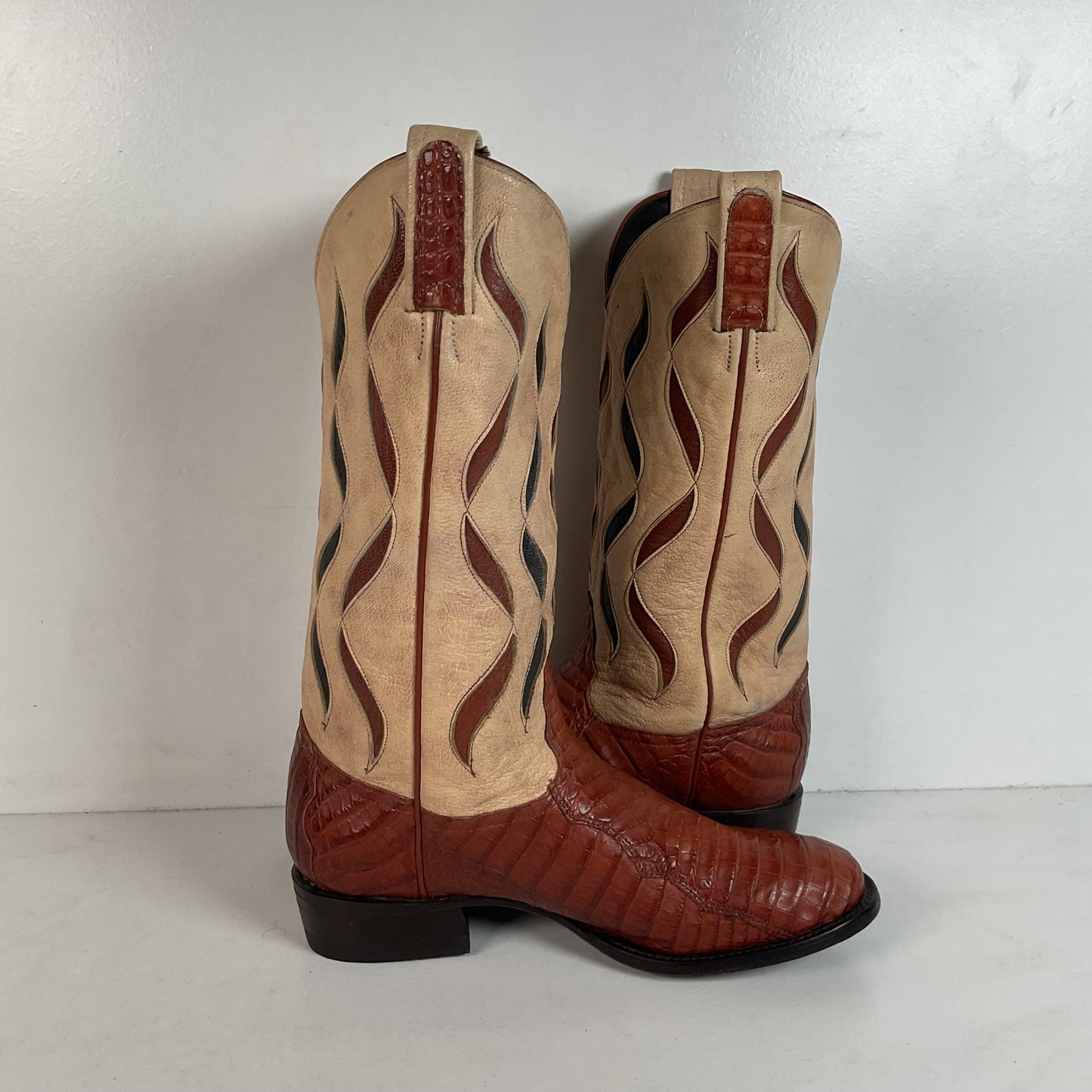 Tony Lama Royal Caiman Cowgirl Boots 7.5 M Belly Cut Tooled