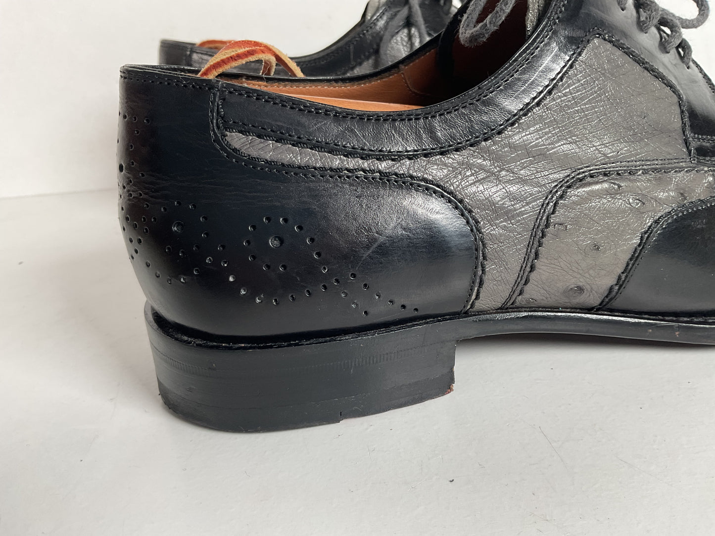 Mezlan Ostrich Quill Medallion Shoes | Derby | Exotic | Men’s 9.5 M