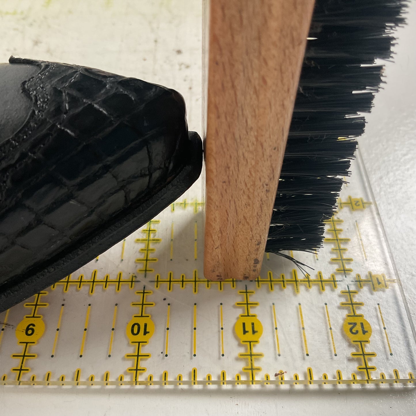 1960s Tony Lama Cowboy Boots Men’s 6 Extra Narrow | Women’s 7 Alligator Wingtip