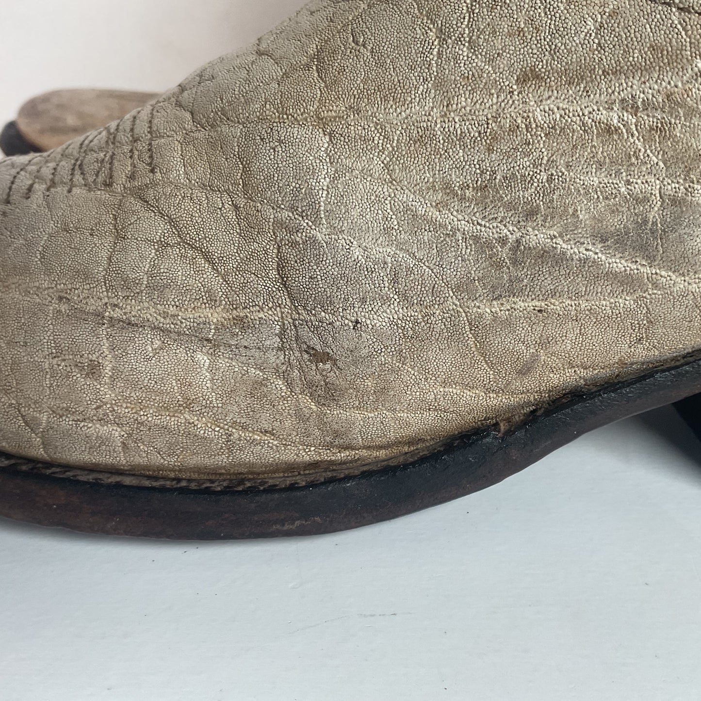 Vintage Justin Exotic Elephant Cowboy Boots 12 AA (Extra Narrow) Distressed