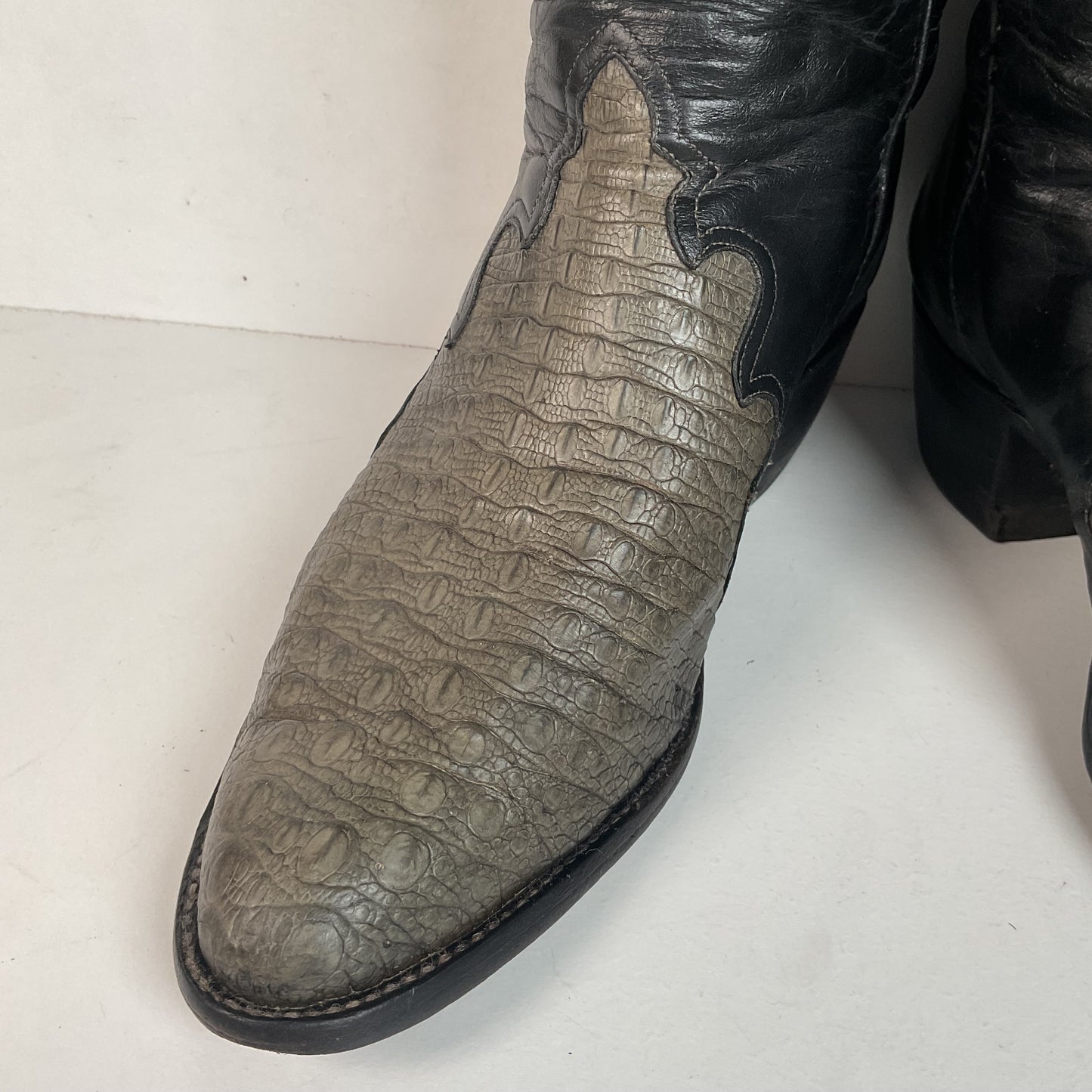 Vintage Larry Mahan Hornback Lizard Cowboy Boots 9.5 D Triad Thrashed HBL