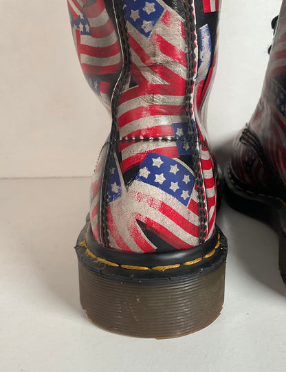 Vintage Dr. Marten 20-Eyelet American Flag Boots UK 6 | US Women’s 8