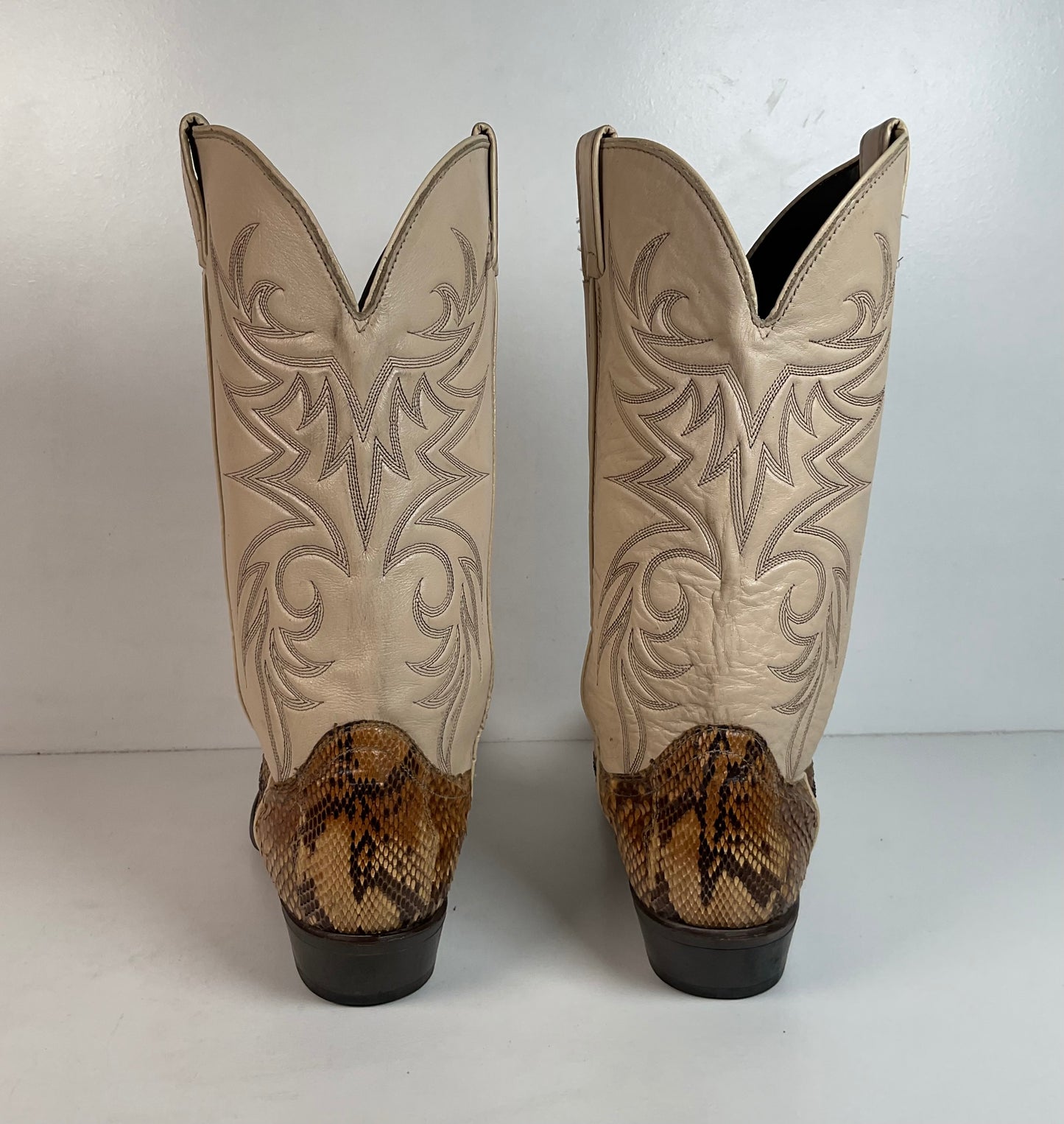 Vintage Laredo Front Cut Python Cowboy Boots 12 D USA Made Snakeskin