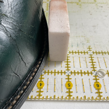 Vintage 1960s Tony Lama Emerald Green Cowboy Boots 10 E Distressed Gold Label