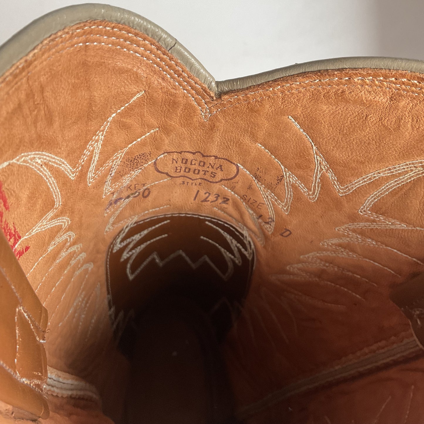 Vintage Nocona Calfskin Cowboy Boots 12 D Old Black Label