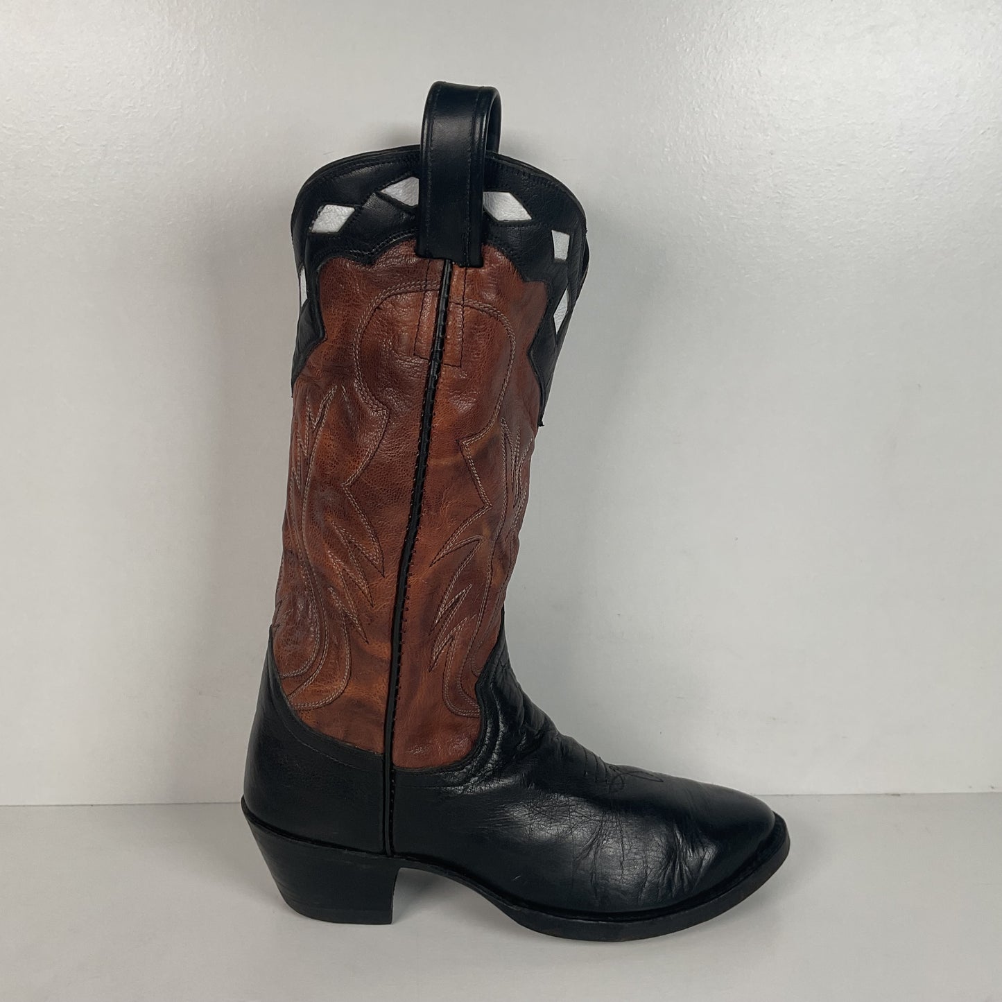 Pat Young Custom Bucket Cowboy Boots | Tooled Inlays | Women’s 7.5