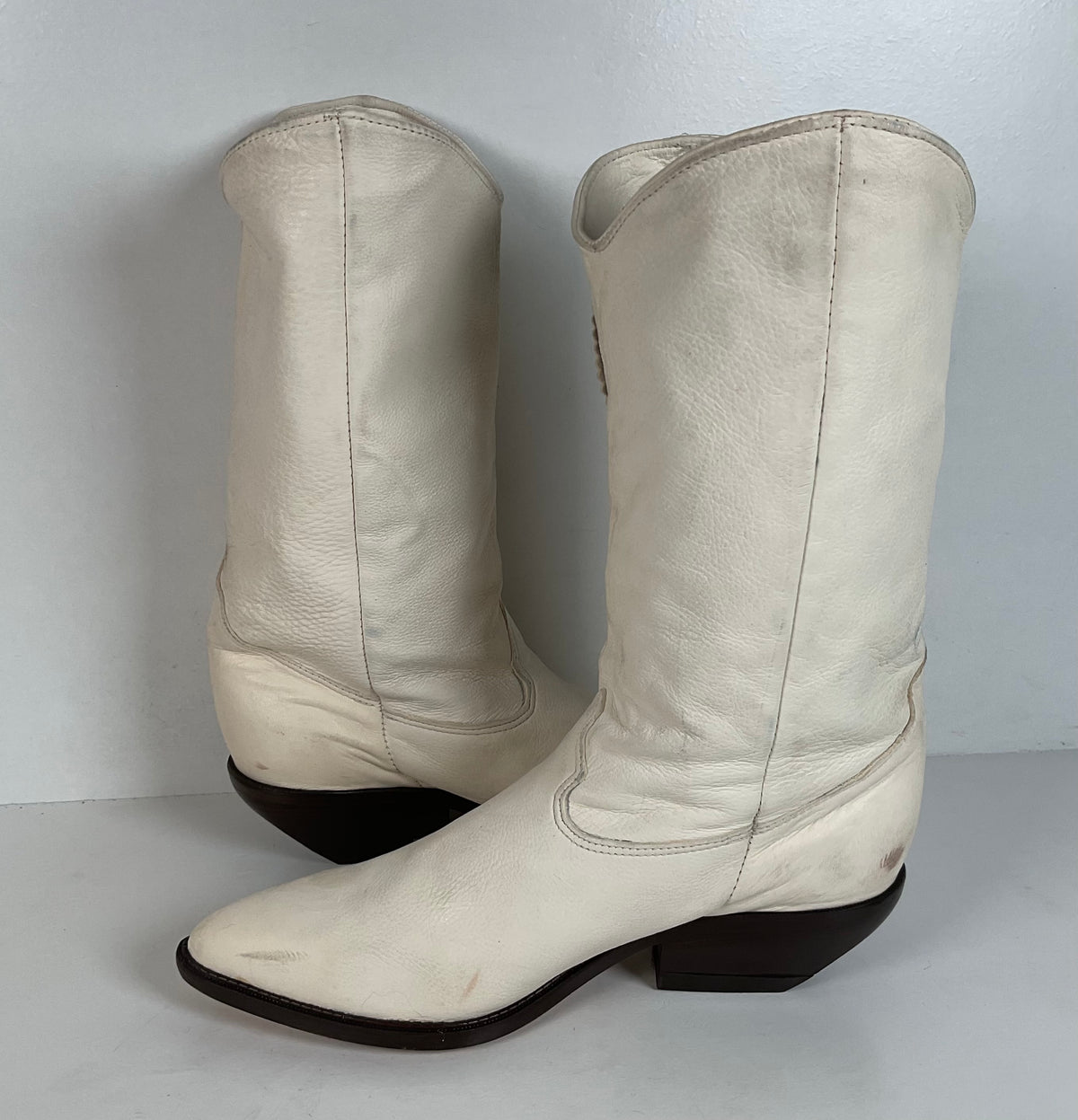 Vintage Zodiac Native Fringe Cowgirl Boots | USA Made | White | Women’s 9 M