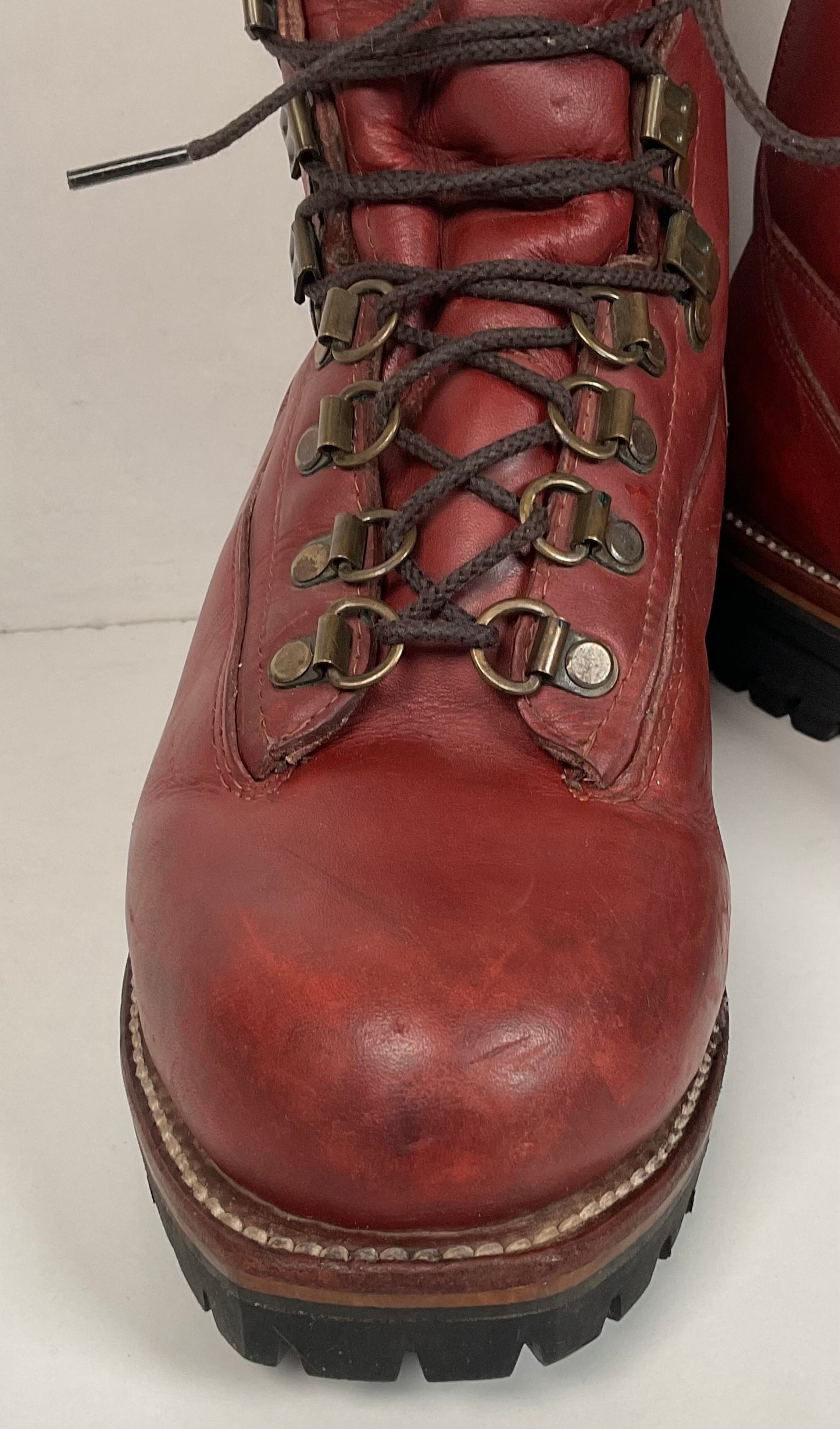 Chippewa Kush N Kollar Shearling Mountaineering Boots Men’s 6.5 E | 7.5 Women’s