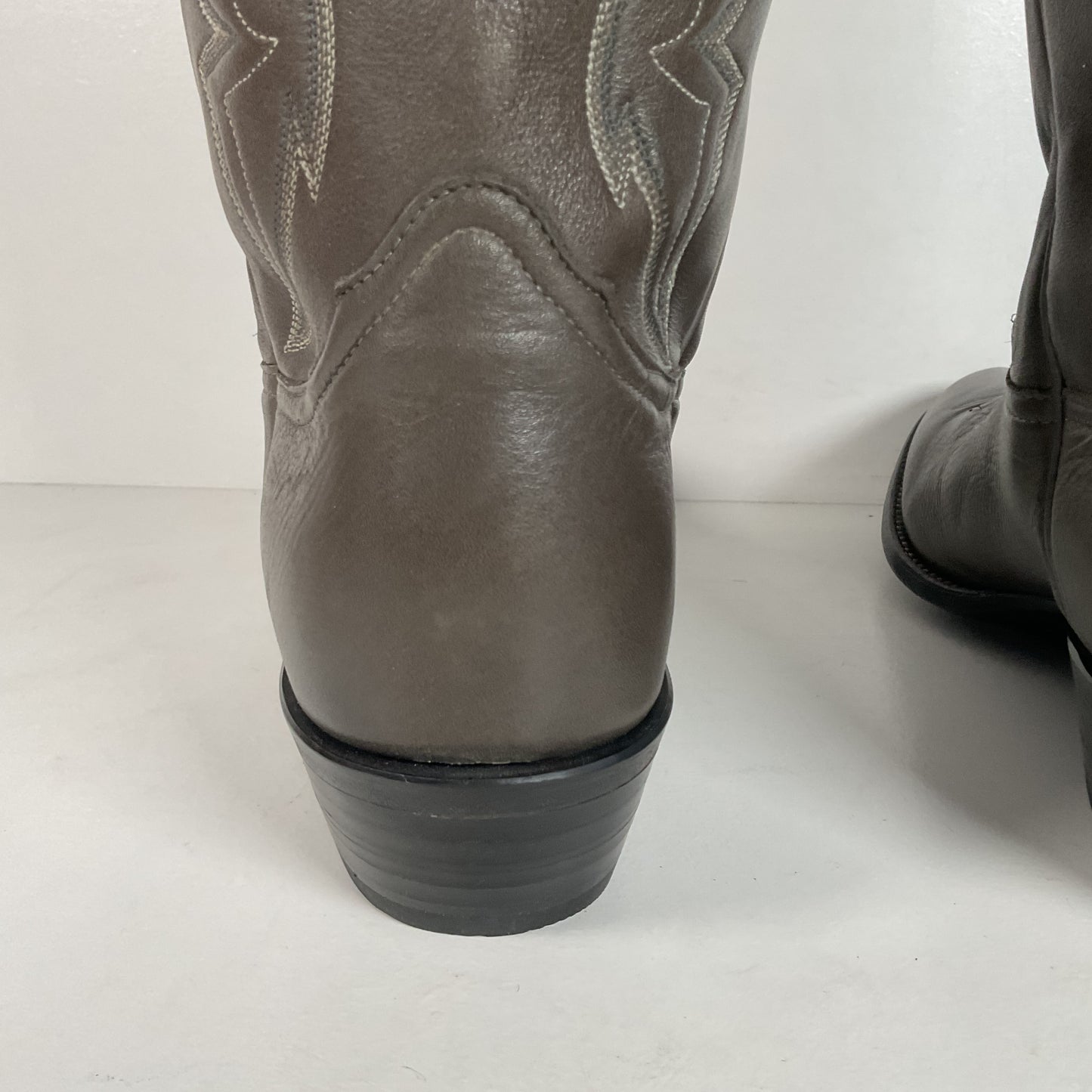Vintage Nocona Bull Shoulder Cowboy Boots | USA Made | Grey | Men’s 12 D