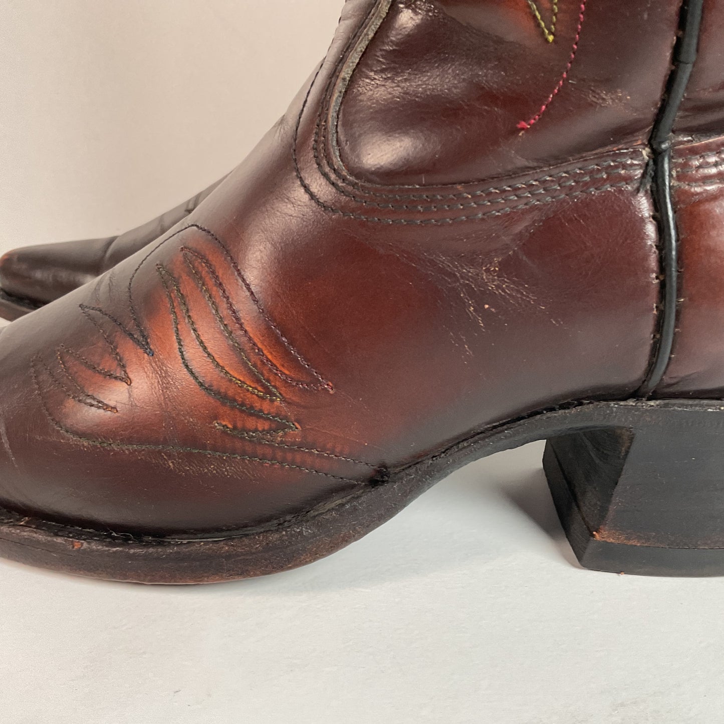 Vintage Texas Thunderbird Cowboy Boots | Rainbow Peacock | USA Made | 70s | 10 D