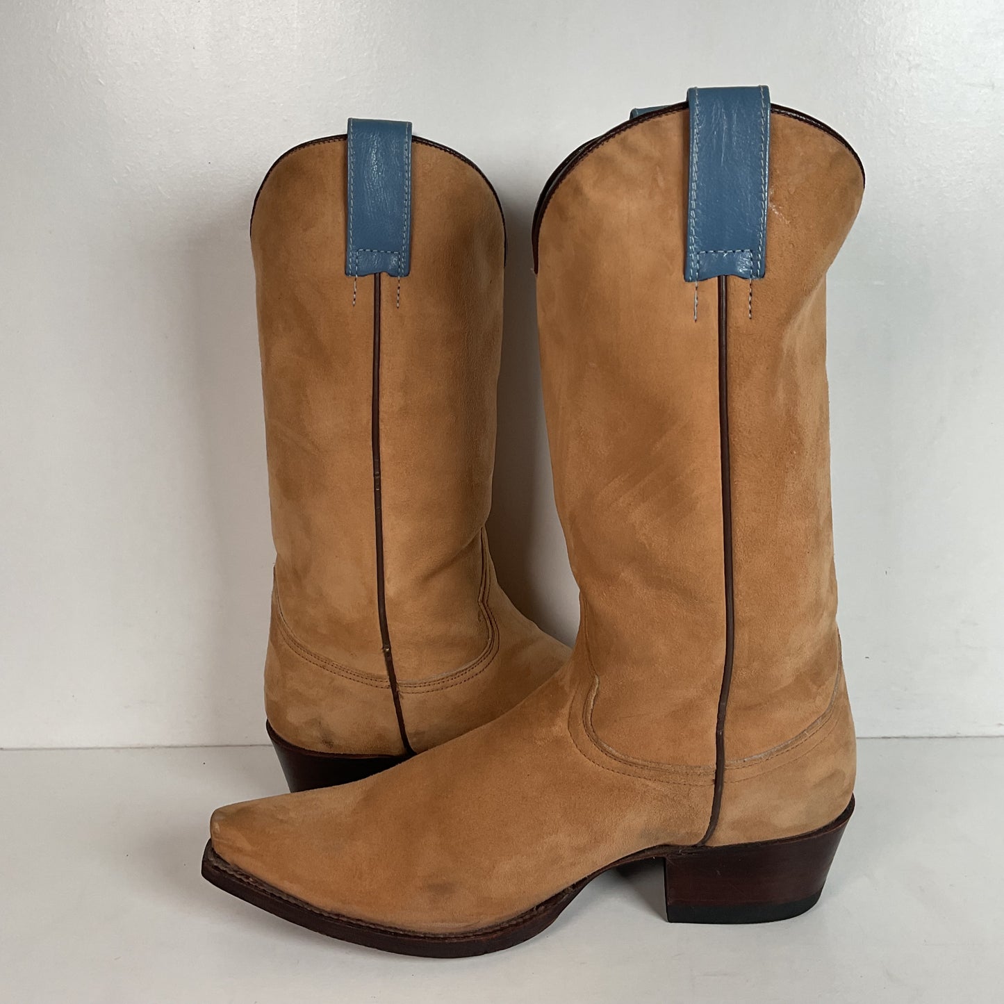 F. H. Senka Cowgirl Boots 8.5 US Nubuck Suede Snip Toe