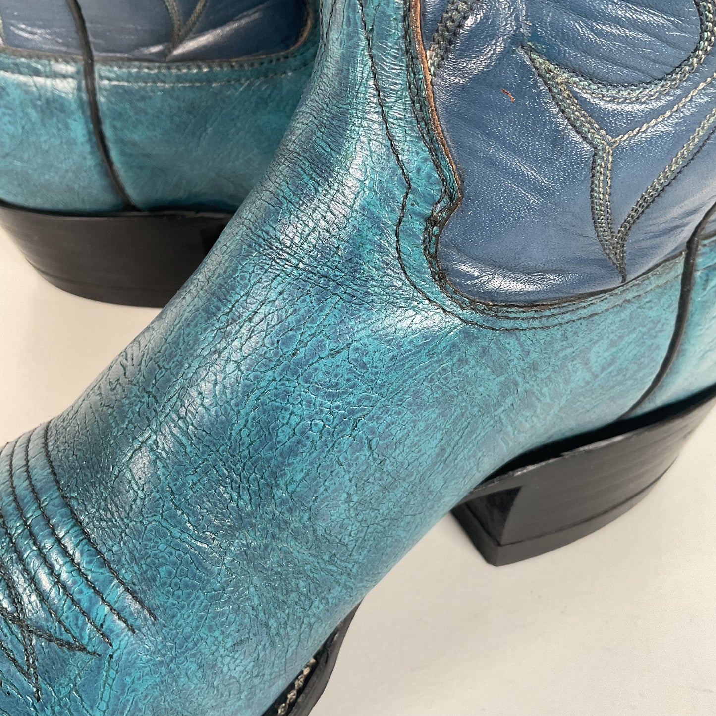 Vintage Hondo Antelope Cowboy Boots | Exotic | Powder Blue | Men’s 11 D