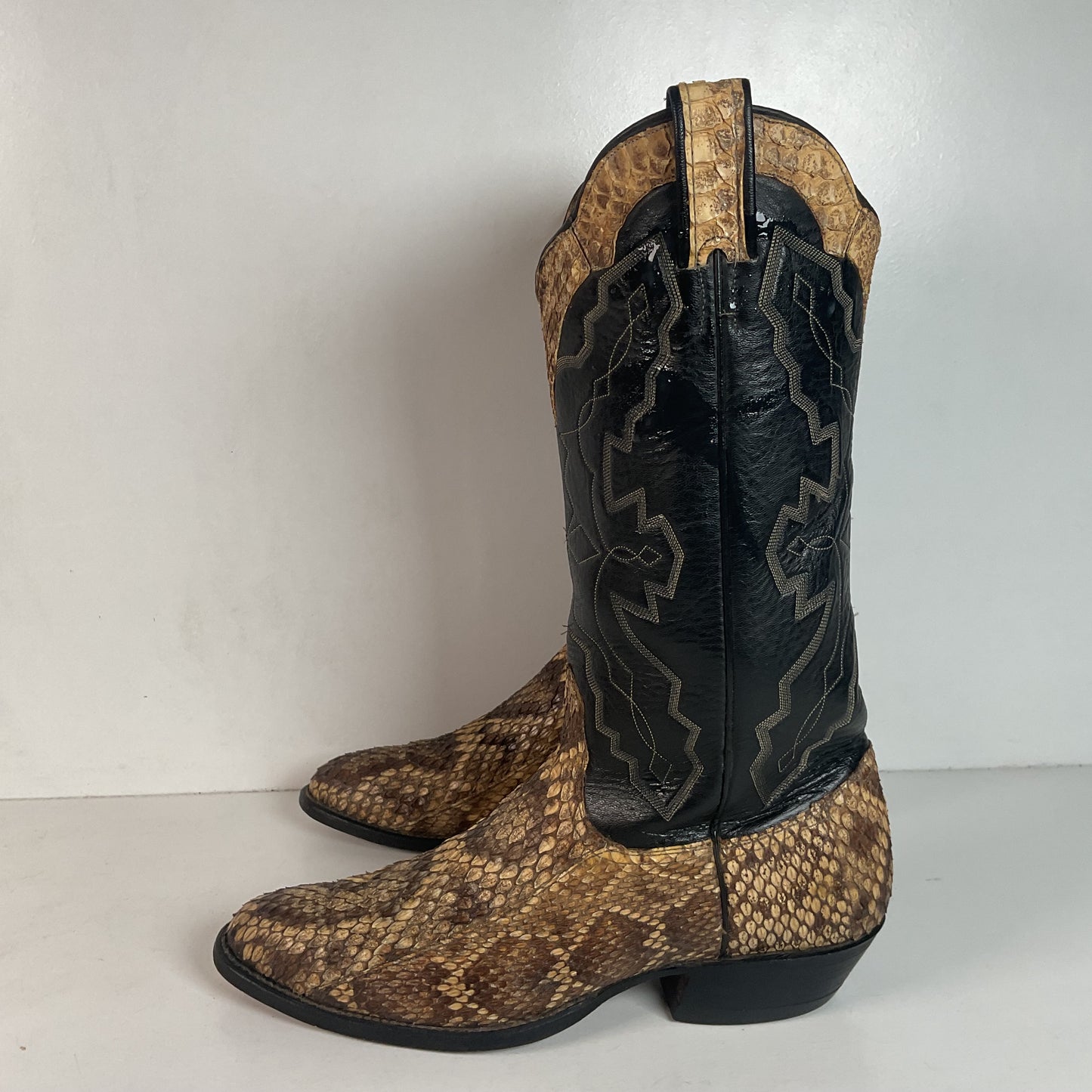 Diamondback Rattlesnake Cowboy Boots | Custom Made | Collar Overlay | Men’s 10 B