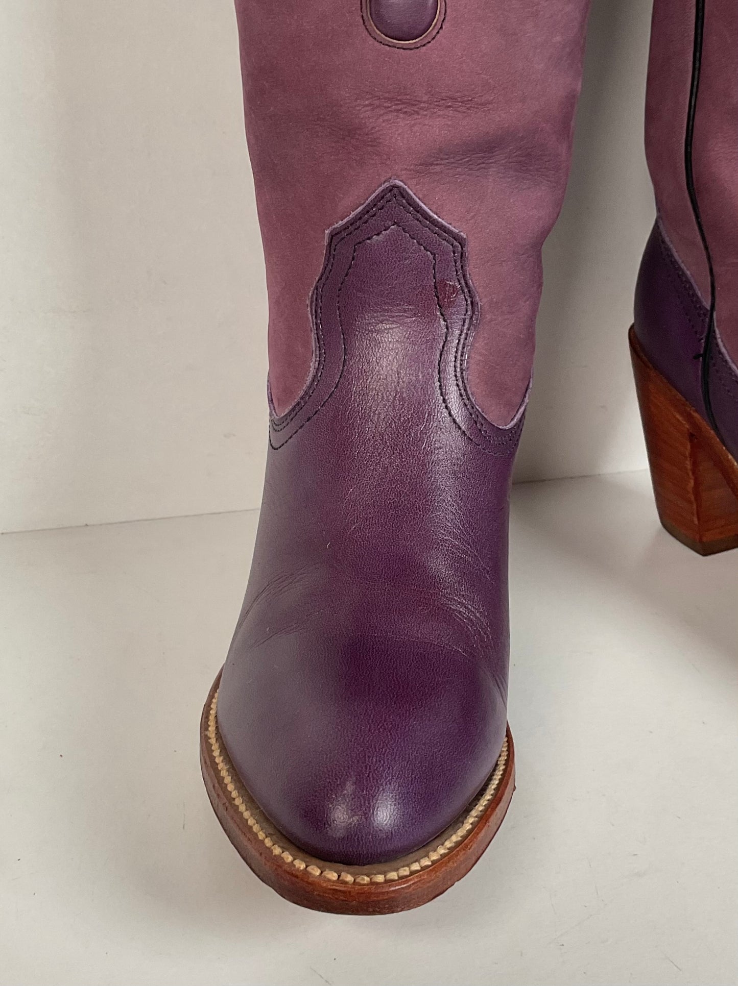 Vintage Frye Cowgirl Boots | Bear Claw | Purple | USA Made | Women’s 6.5 B