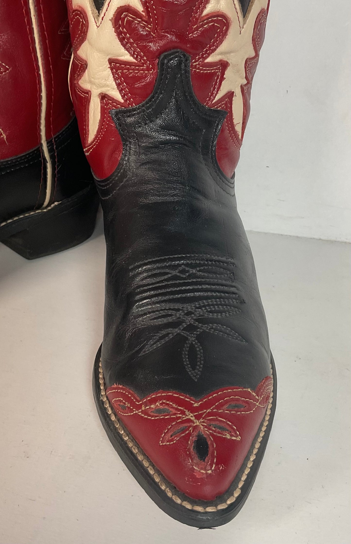 Vintage Dingo Acme Wingtip Cowgirl Boots 7 M USA Made Tooled Inlay