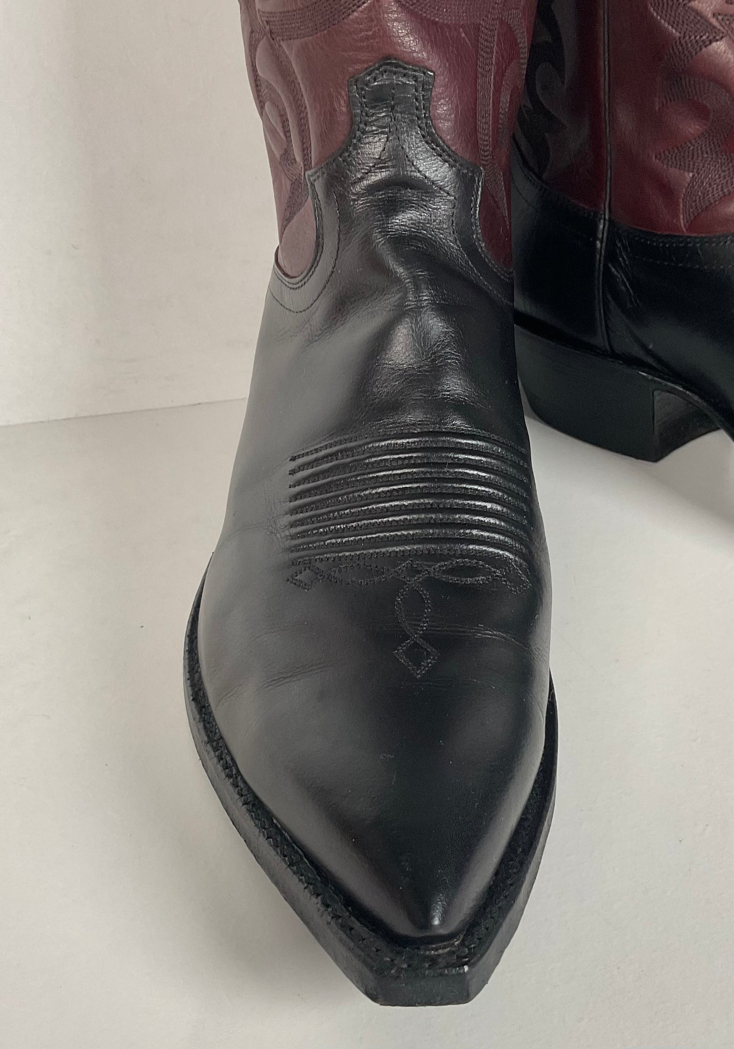 Vintage Justin Buffalo Calf Cowboy Boots | USA Made | Black Cherry | Men’s 10 D