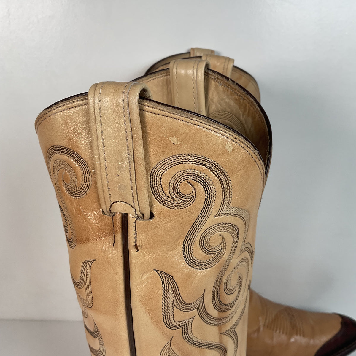 Vintage Tony Lama Teju Lizard Wingtip Cowboy Boots | Gold Label | Men’s 8.5 D