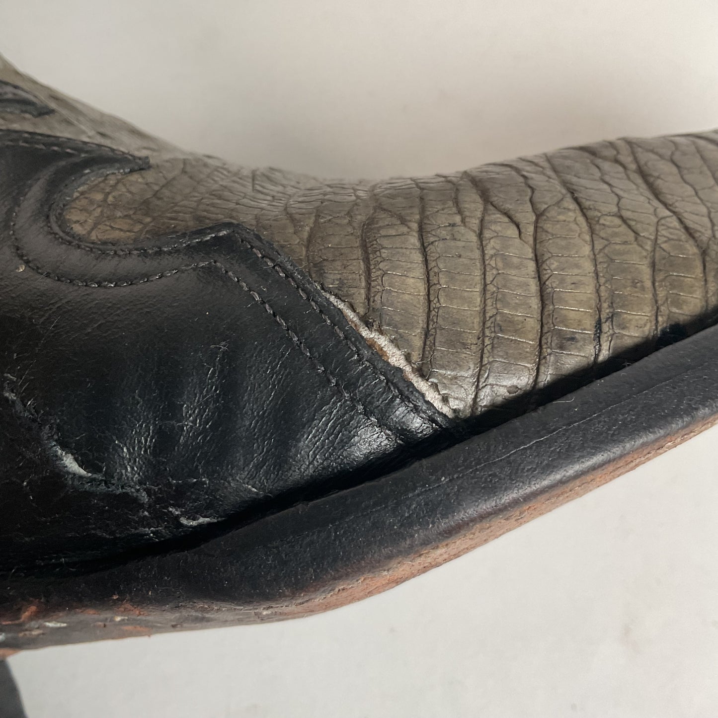 Vintage Larry Mahan Hornback Lizard Cowboy Boots 9.5 D Triad Thrashed HBL