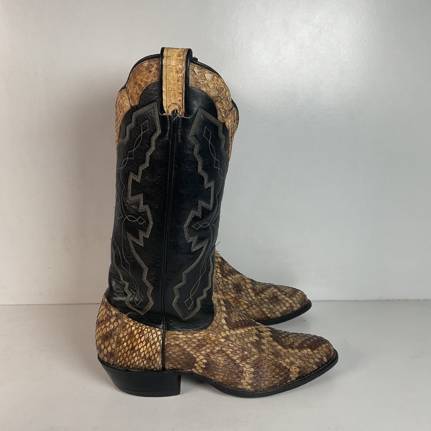 Diamondback Rattlesnake Cowboy Boots | Custom Made | Collar Overlay | Men’s 10 B