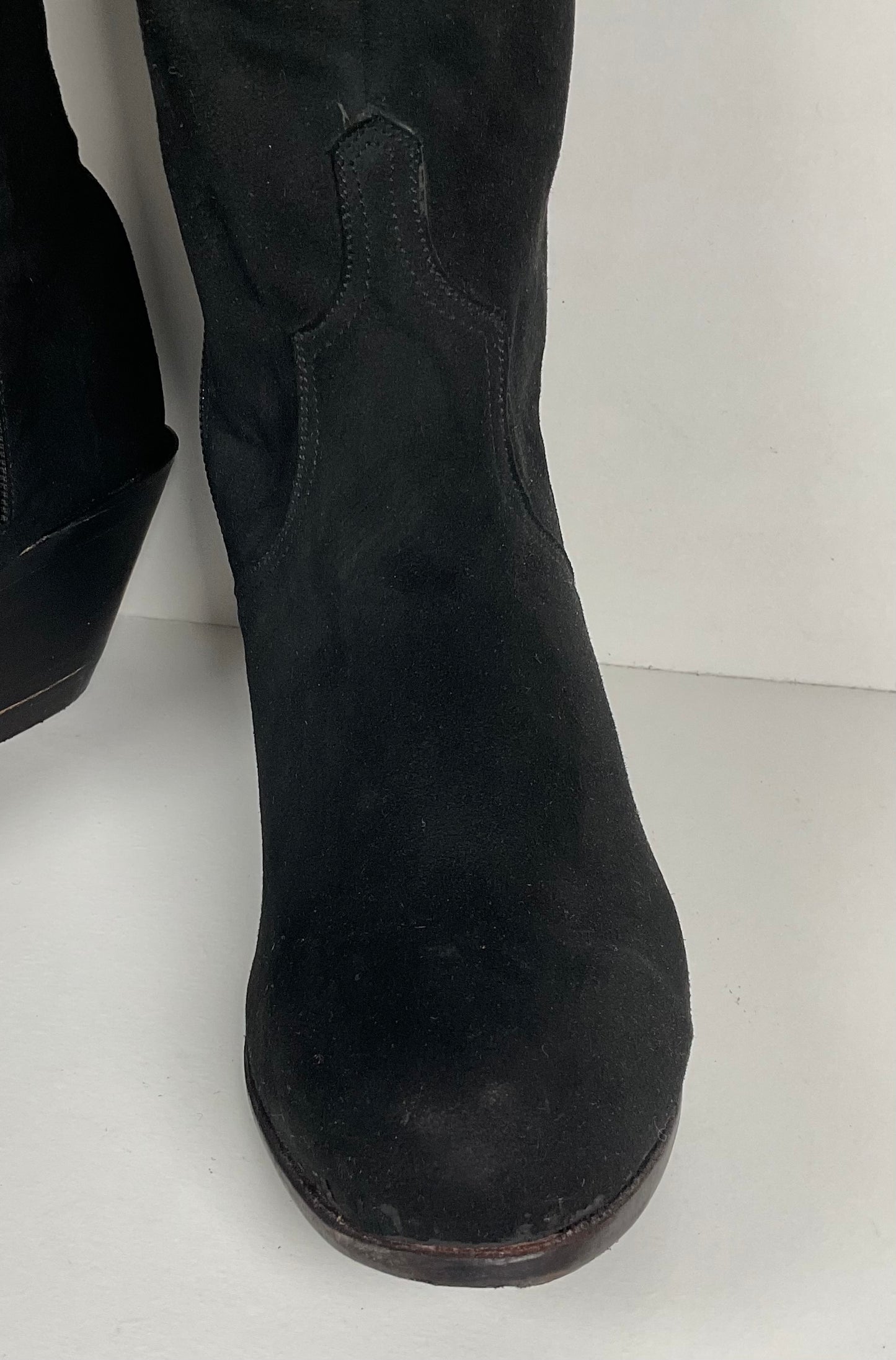 Lucchese Classics Handmade | Prototype Sock Booties | Nubuck Suede | Women’s 8 B