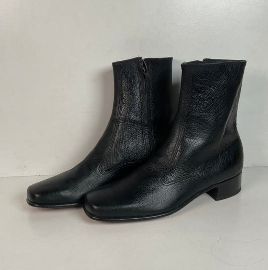 Vintage Florsheim Lightweight Ankle Boots | (Extra Narrow) | Men’s 9 A