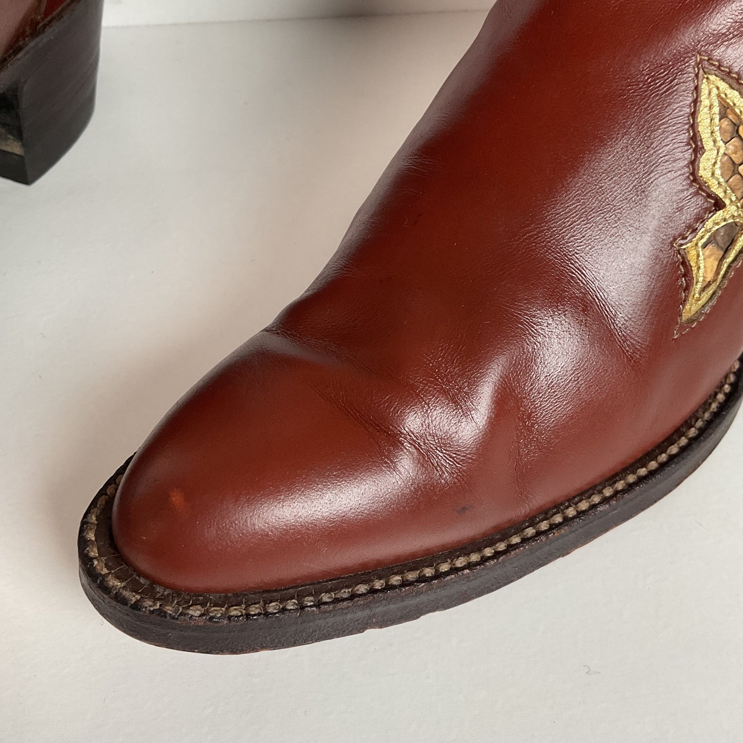 1970s Justin Butterfly Cowgirl Boots | Snakeskin Inlay | USA Made | 6.5 C