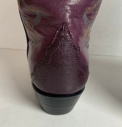 Vintage Larry Mahan Tall Purple Cowgirl Boots 8.5 B USA Made Lizard Teju
