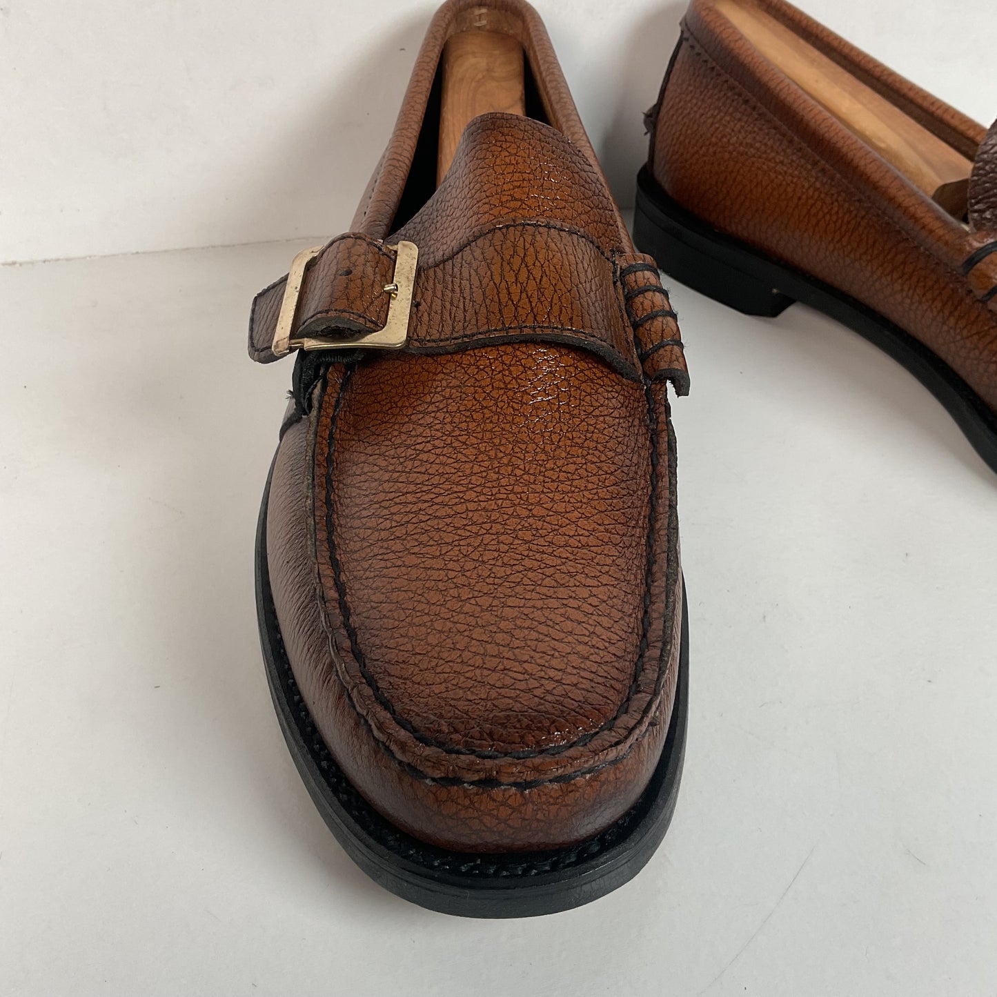 Weyenberg Hand Sewn Moccasin Loafer | Monk Strap Buckle | Narrow | Men’s 9 B