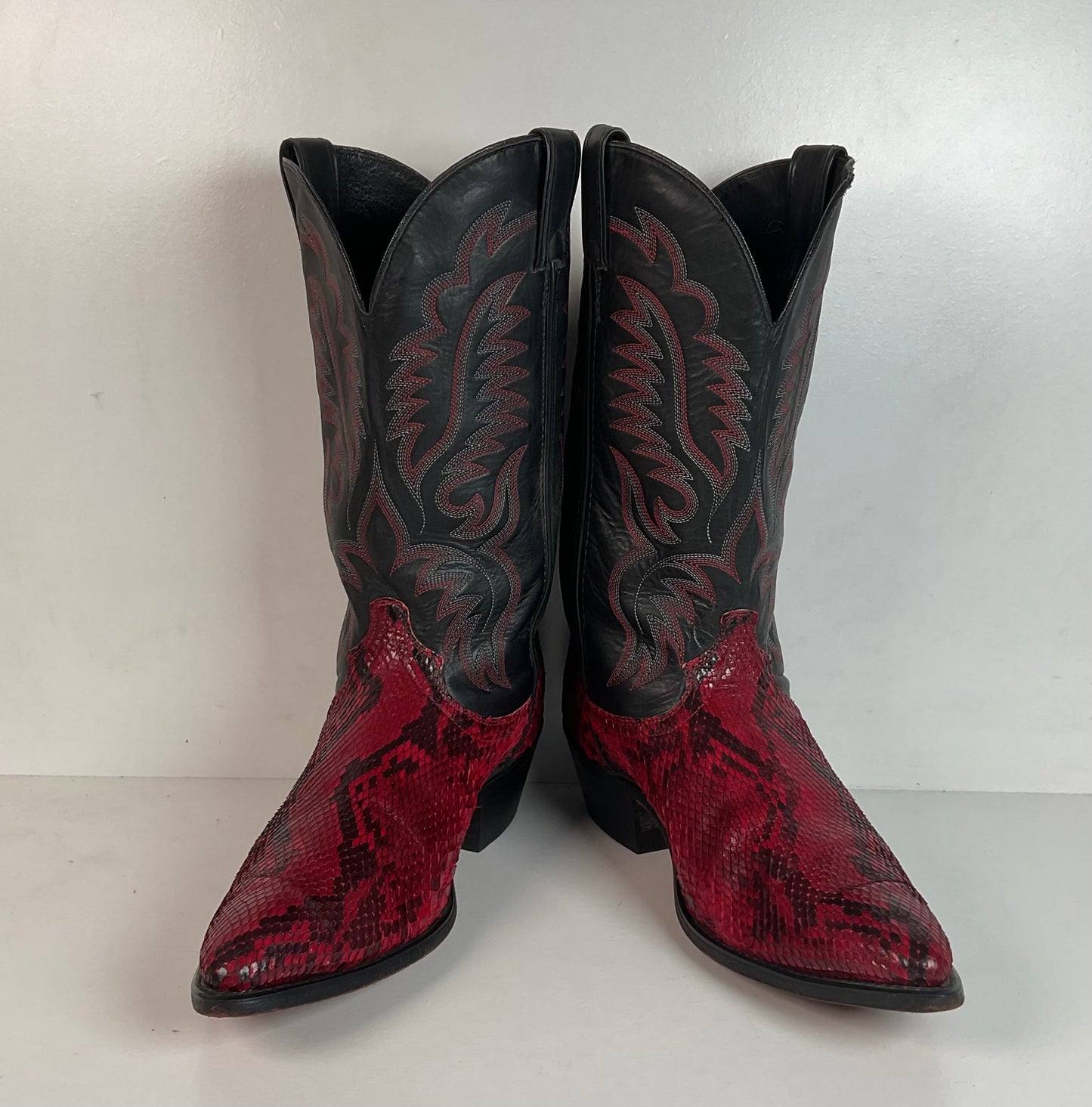 Vintage Red Python Snakeskin Cowboy Boots 11 D USA Made Front Cut