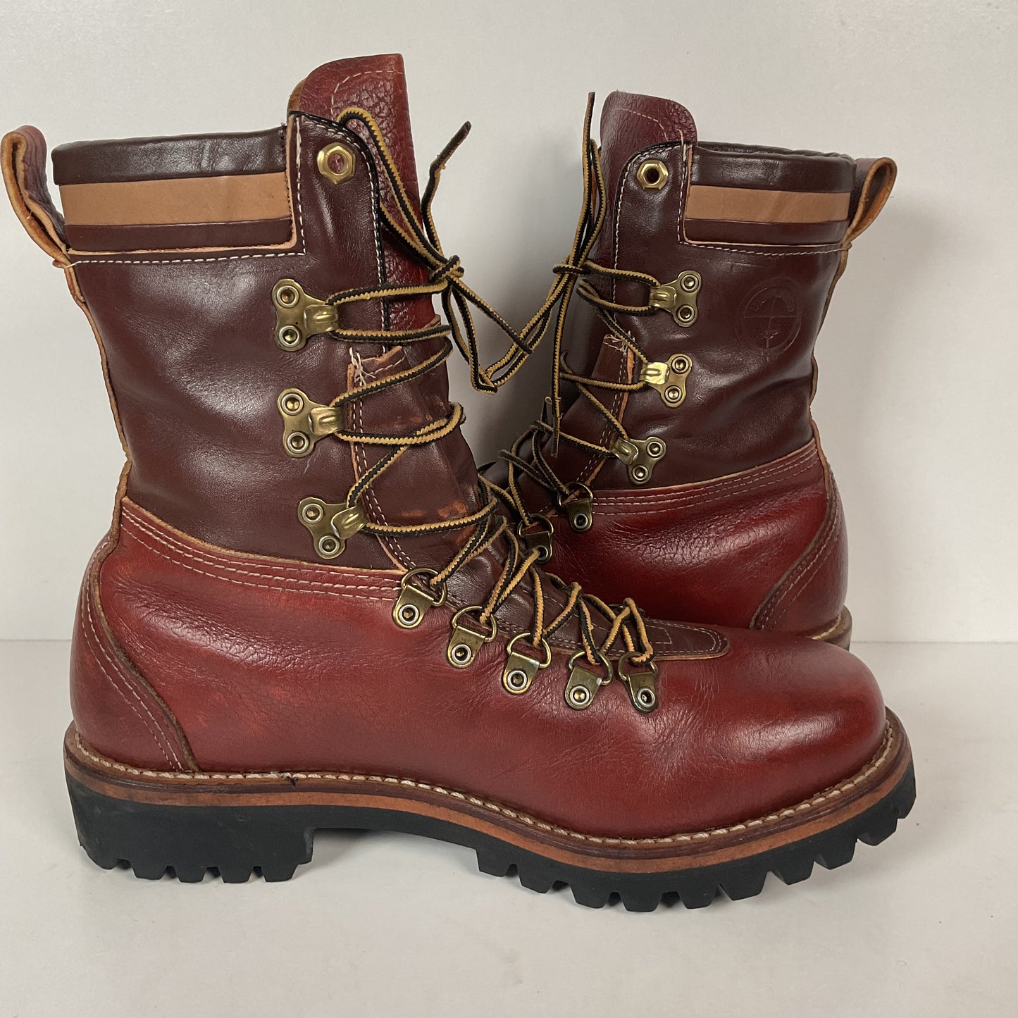 Vintage 1970s Herman Survivor’s Mountaineering Boots Men’s 9 Insulated Soft Toe