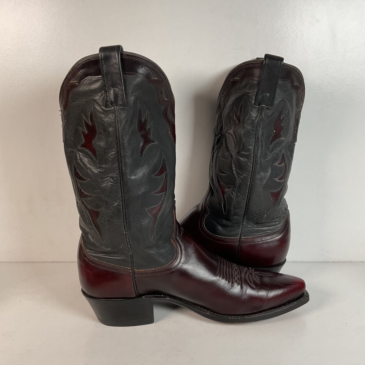 Vintage Dan Post Black Cherry Cowboy Boots — Tooled Inlay — 11 D