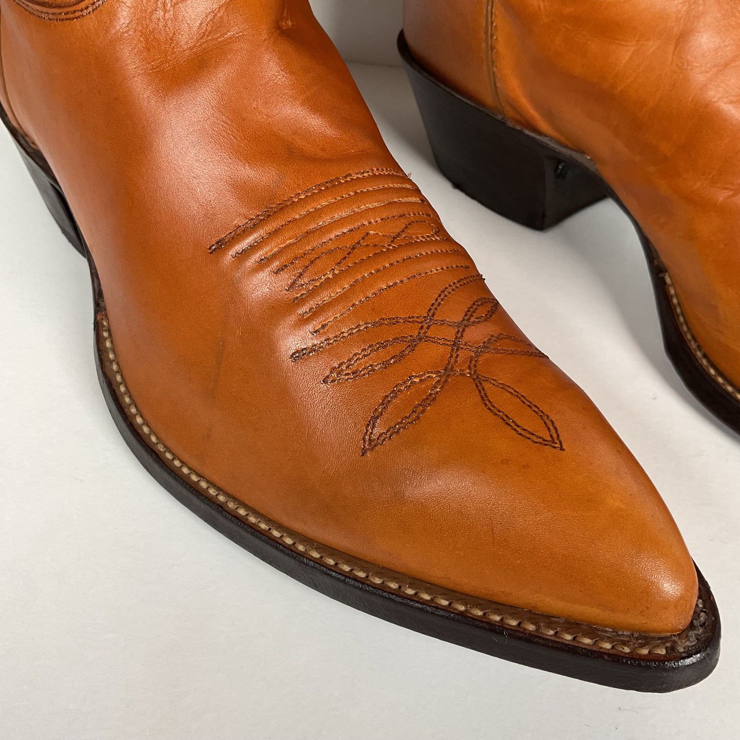 Vintage Justin Calfskin Cowboy Boots | Butterscotch | USA Made | Men’s 10.5 D