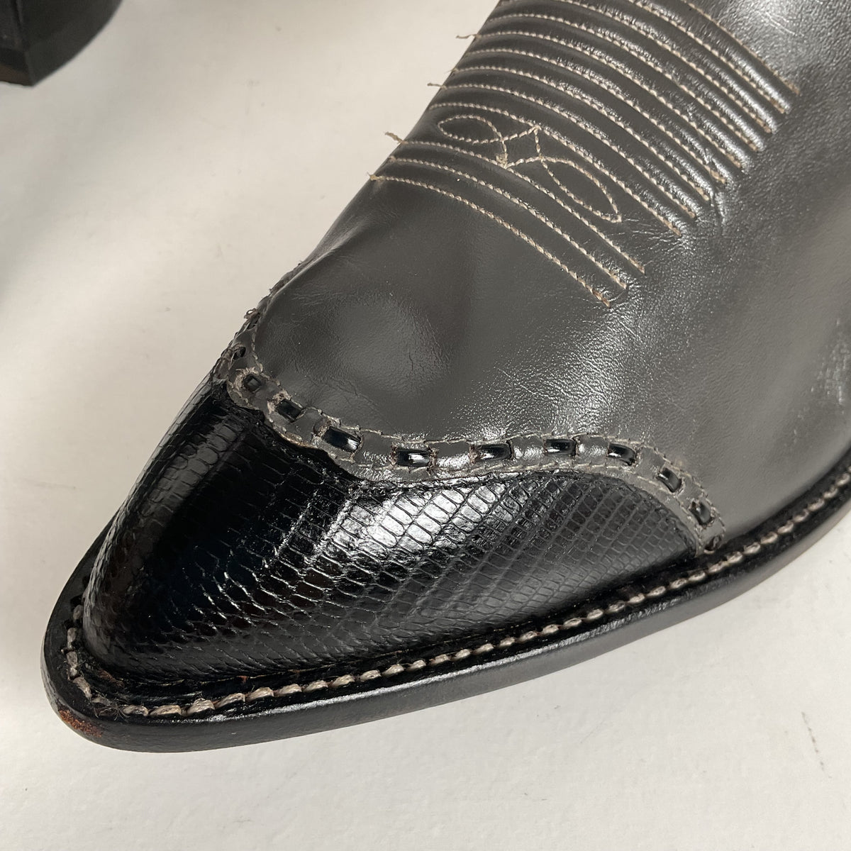 Vintage Tony Lama Lizard Wingtip Cowboy Boots | Charcoal Grey | Men’s 11.5 EE