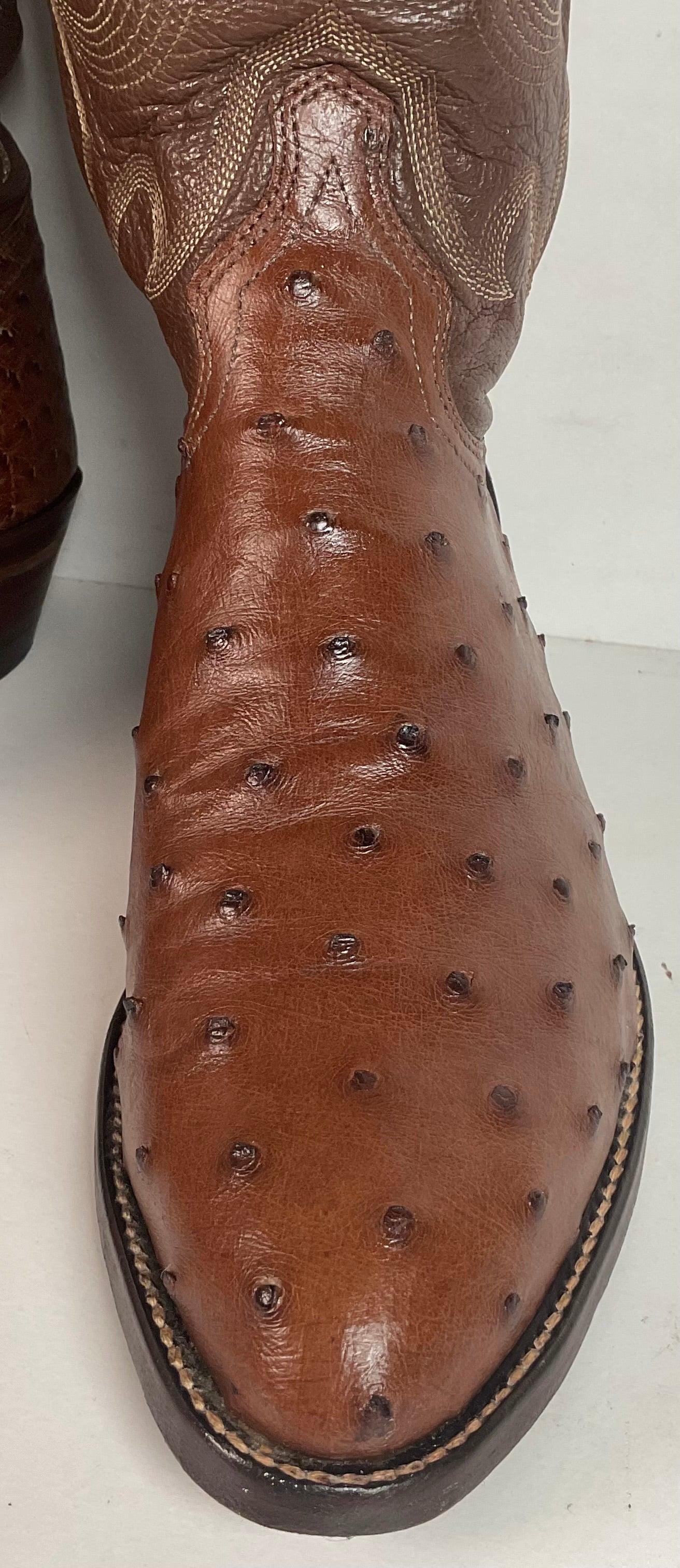 Vintage J Chisholm Exotic Full Quill Ostrich Cowboy Boots 8 D Brown USA Made
