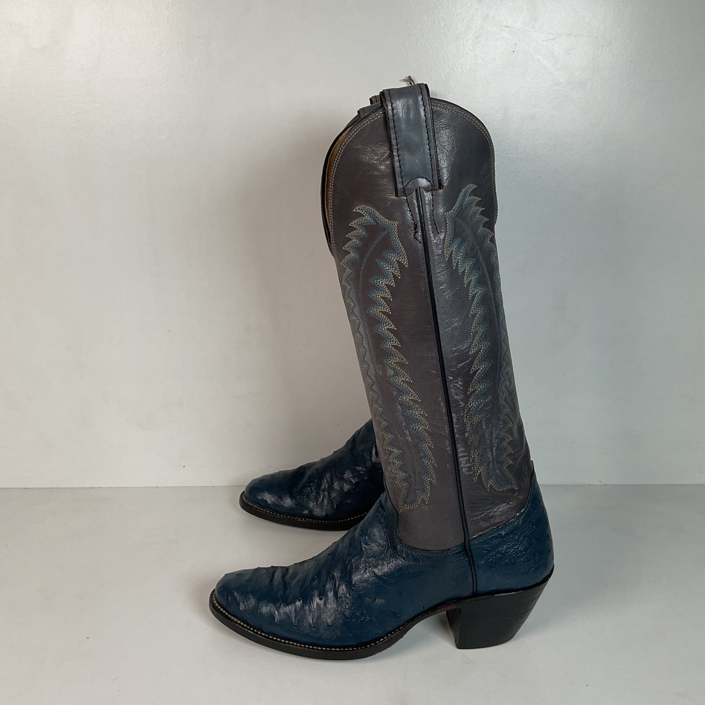 Vintage Justin Ostrich Quill Cowgirl Boots | USA Made | Royal Blue | Women’s 6.5 B