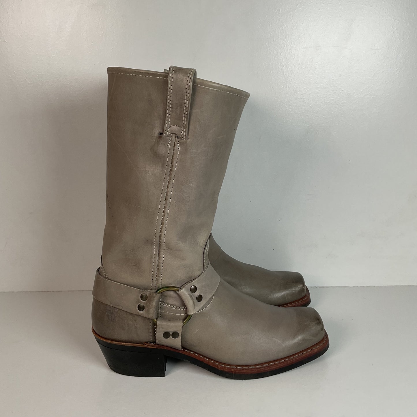 Frye Women’s 12 R Harness Boots 9 M Retired Slate Grey Color