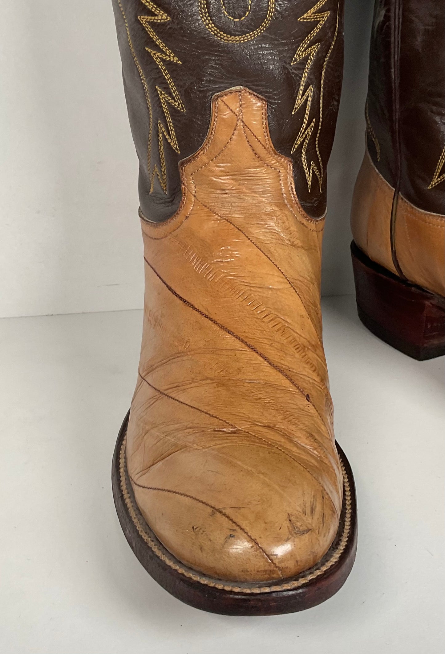 Vintage Eel Skin Cowboy Boots | Exotic | Butterscotch | Narrow | Men’s 11.5 B