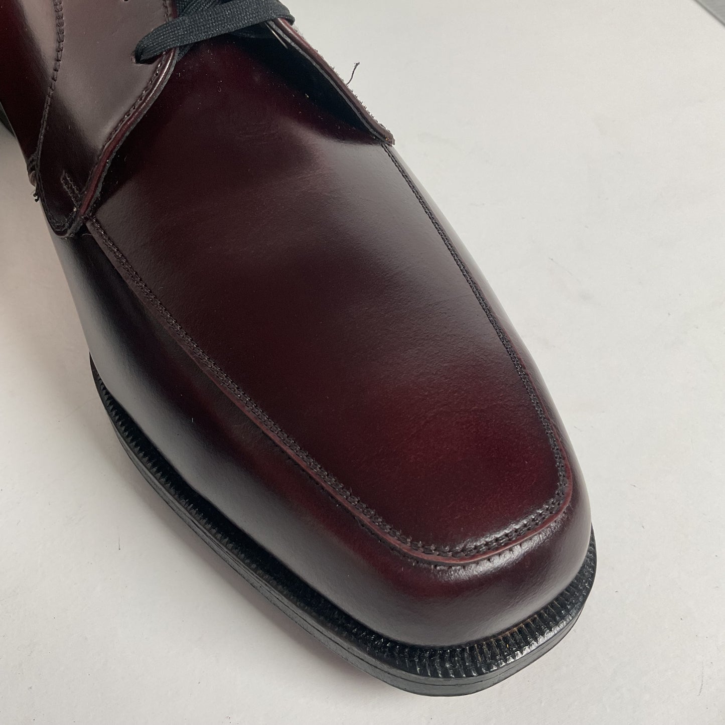 Vintage Florsheim Plain-Toe Derby Shoes | Burgundy Veal | 1970s | Men’s 13 B