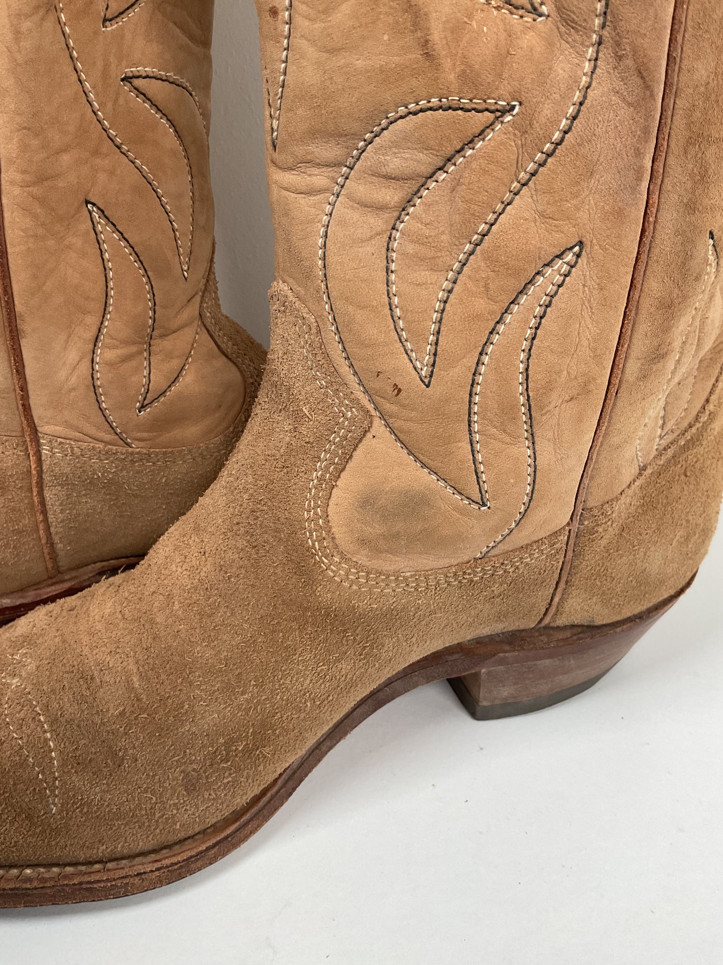 Vintage 1960s Rough Out Suede Cowboy Boots 10 D USA Made