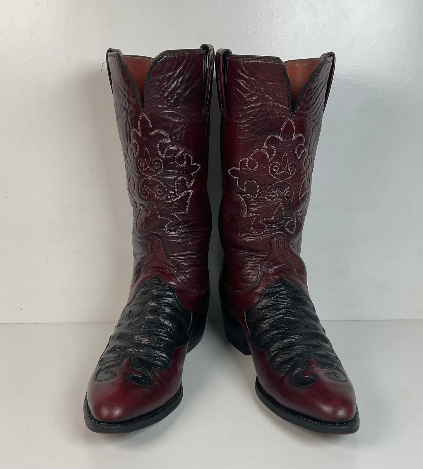 Lucchese San Antonio Black Cherry Ostrich Cowboy Boots Men’s 7.5 | Women’s 8.5
