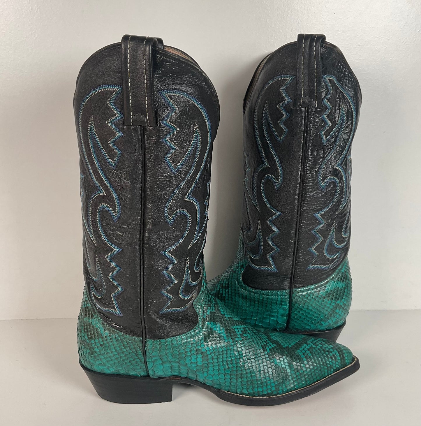 Python Snakeskin Cowboy Boots | Front Cut | Turquoise | Men’s 7.5 | Women’s 8.5