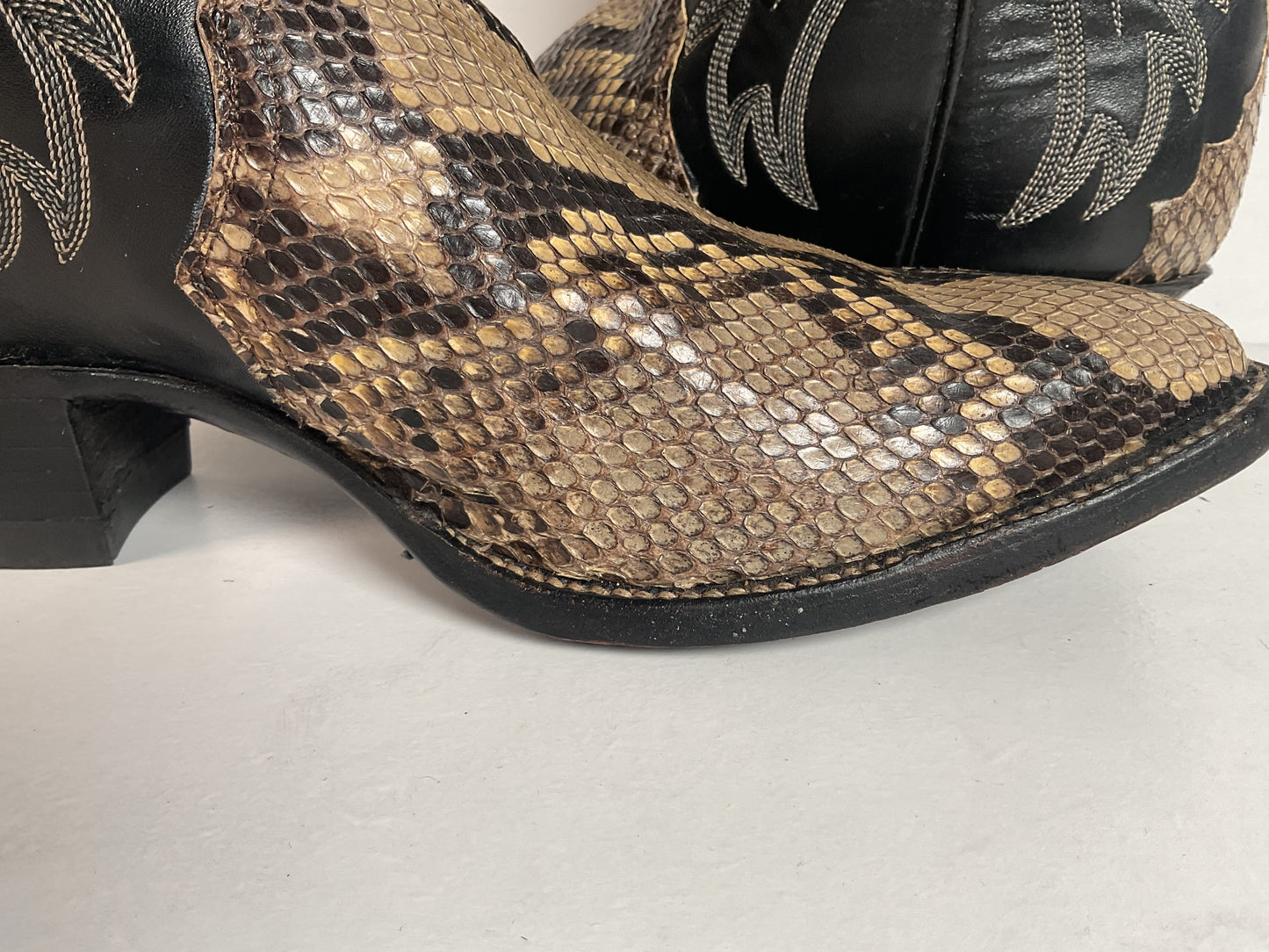 Justin Front Cut Python Snakeskin Cowboy Boots 8.5 D Triad USA Made