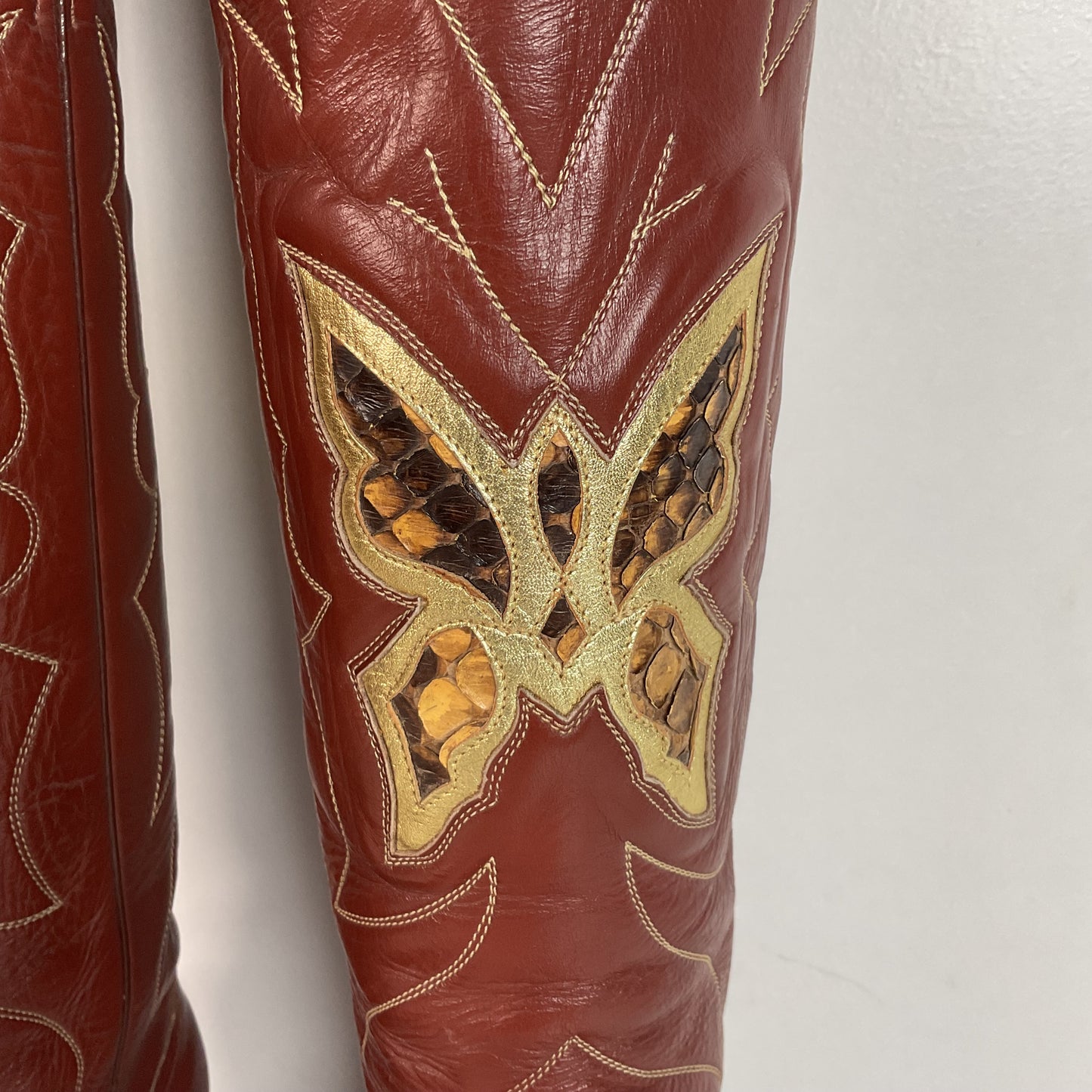 1970s Justin Butterfly Cowgirl Boots | Snakeskin Inlay | USA Made | 6.5 C