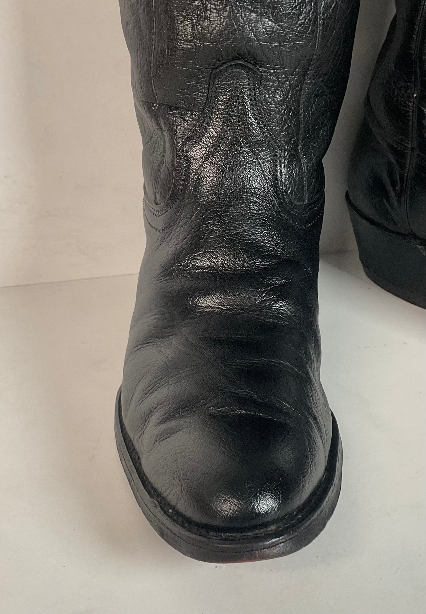 Vintage Wrangler Water Buffalo Cowboy Boots | 1960s-1970s | USA Made | 9.5 D