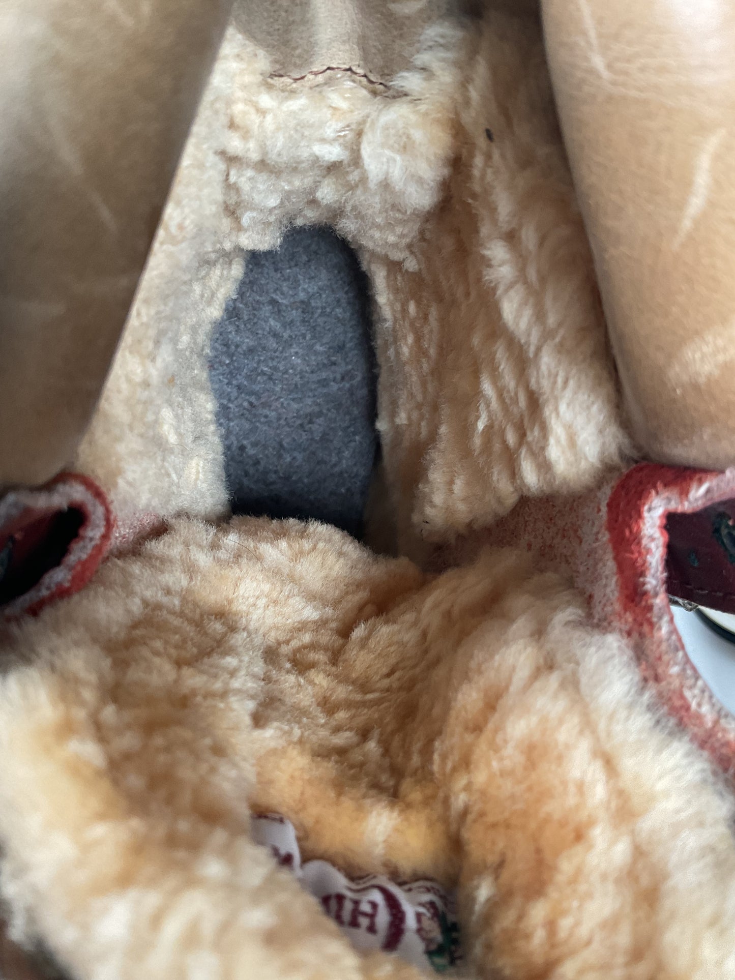 Chippewa Kush N Kollar Shearling Mountaineering Boots Men’s 6.5 E | 7.5 Women’s